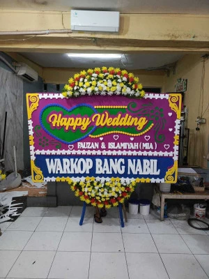 Papan Bunga di Kedunggading Ringinarum
